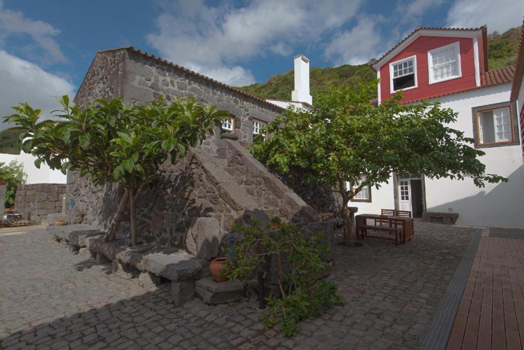 Casa Do Brasao Apartment Lajes do Pico Exterior foto